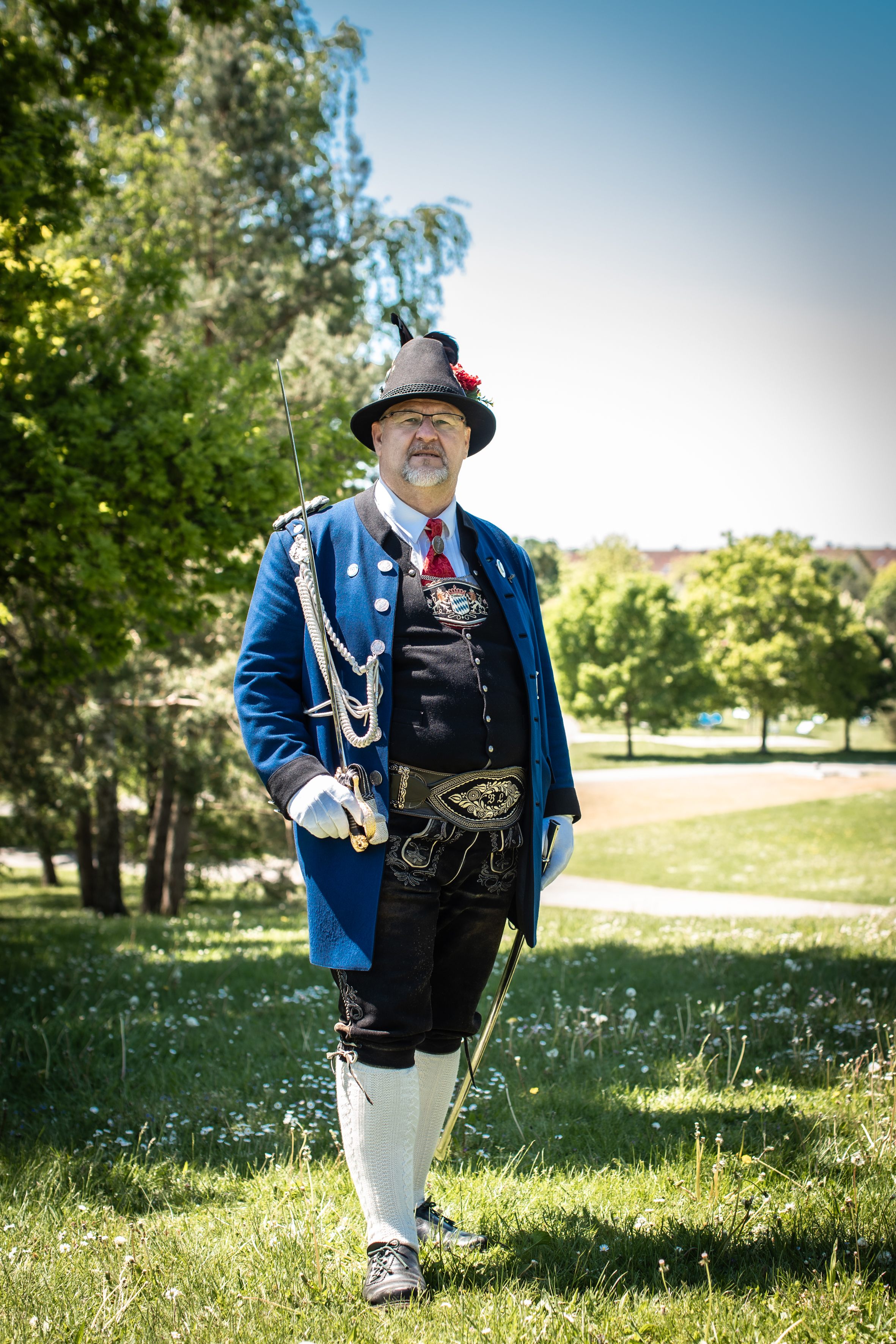 Hauptmann  in Montur